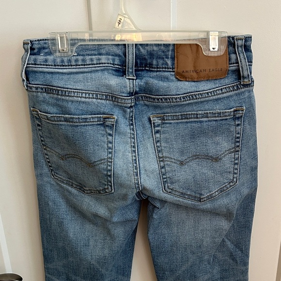 American Eagle Outfitters Distressed Blue Ripped Kids Jeans, size 26x28 - Picture 4 of 9